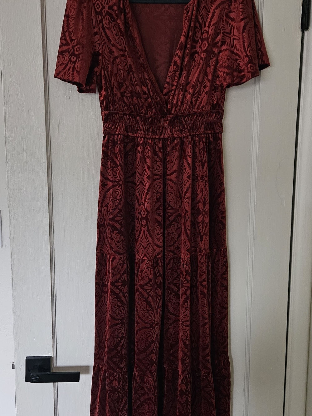 Women’s Red Velvet Patterned Tiered Maxi Dress